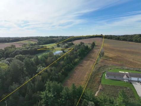 Klouda Road Ely IA 52227