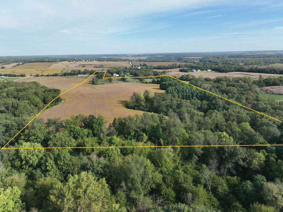 Klouda Road Ely IA 52227
