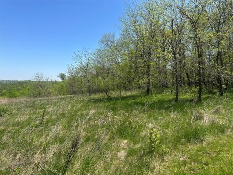 Ashlock/quail Ridge Road Center Point IA 52213
