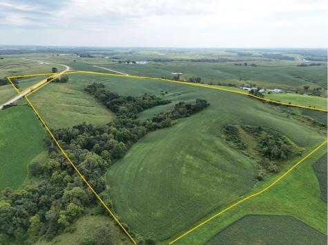 20693 Skahill Road Cascade IA 52033
