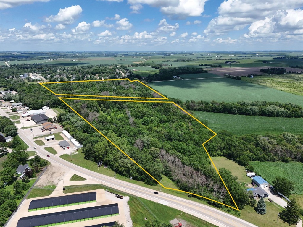 Iowa Road Center Point IA 52402