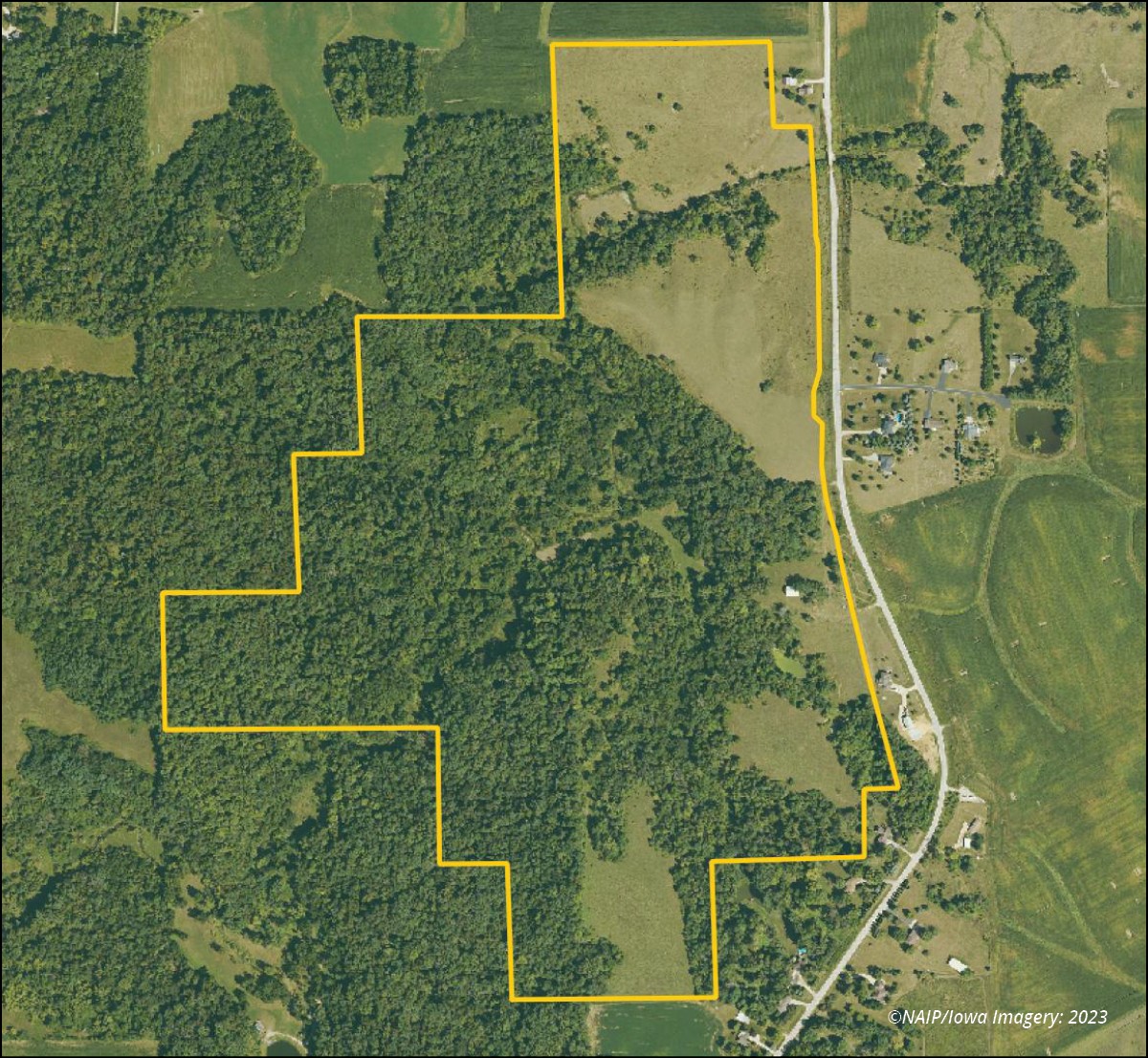 22009 Stone Bridge Road Monticello IA 52310