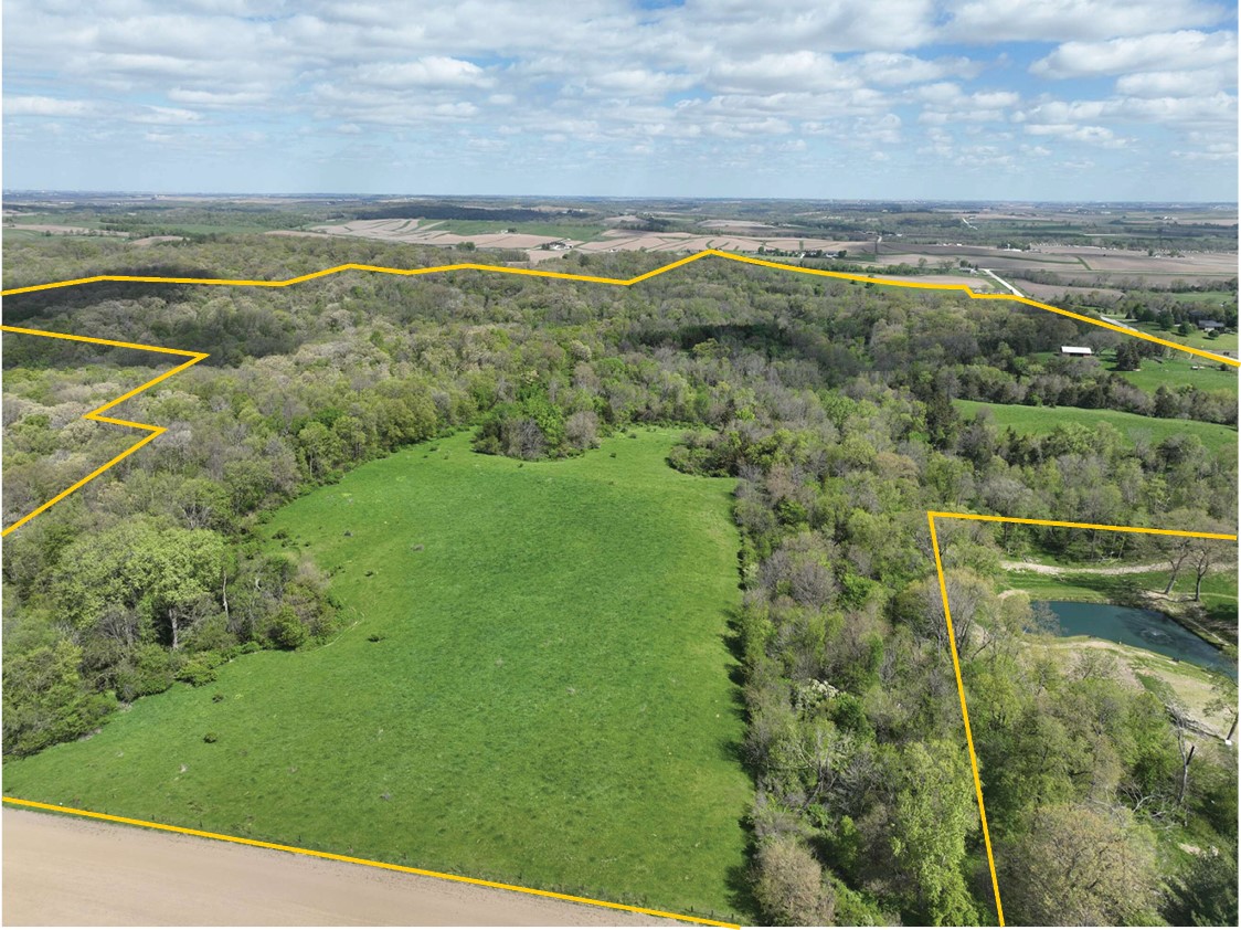 22009 Stone Bridge Road Monticello IA 52310
