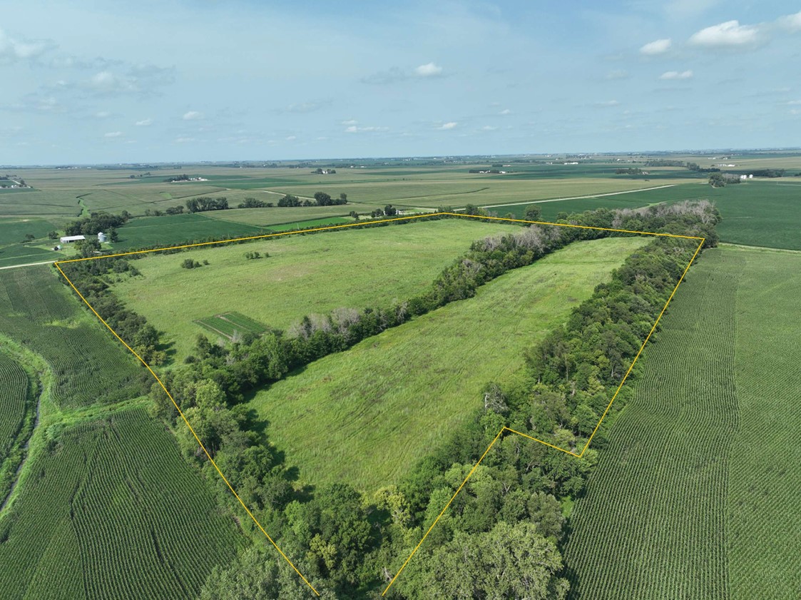 220TH St. & Harding Avenue Tipton IA 52772