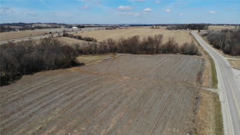 31 Acres N Center Point Road Center Point IA 52213