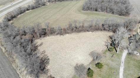 31 Acres N Center Point Road Center Point IA 52213