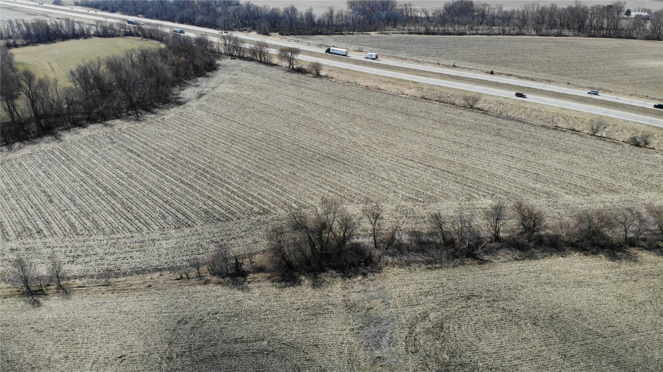 31 Acres N Center Point Road Center Point IA 52213