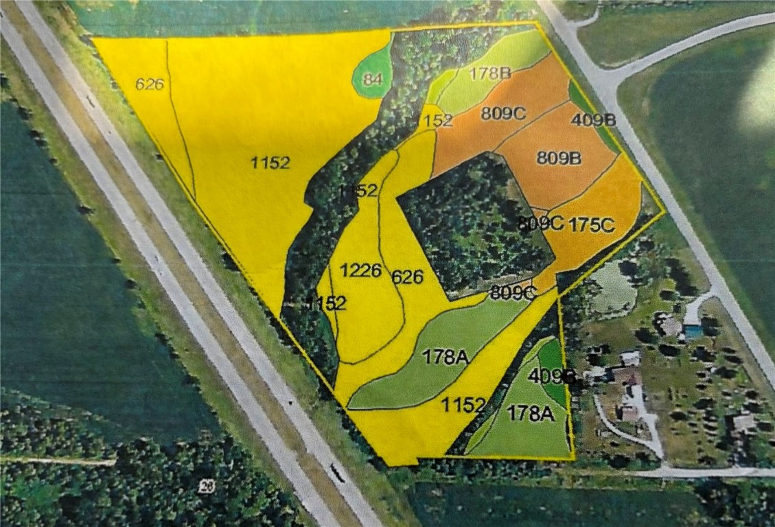 31 Acres N Center Point Road Center Point IA 52213