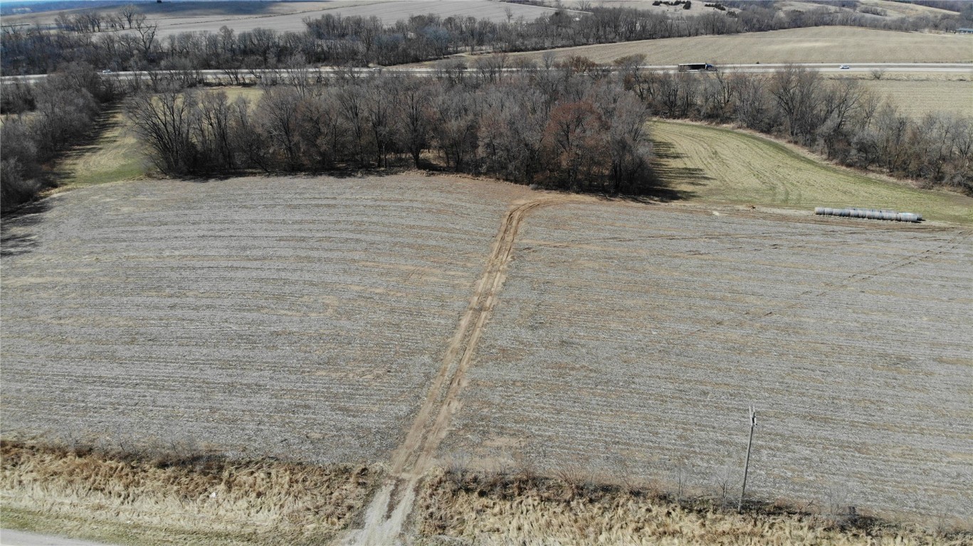 31 Acres N Center Point Road Center Point IA 52213