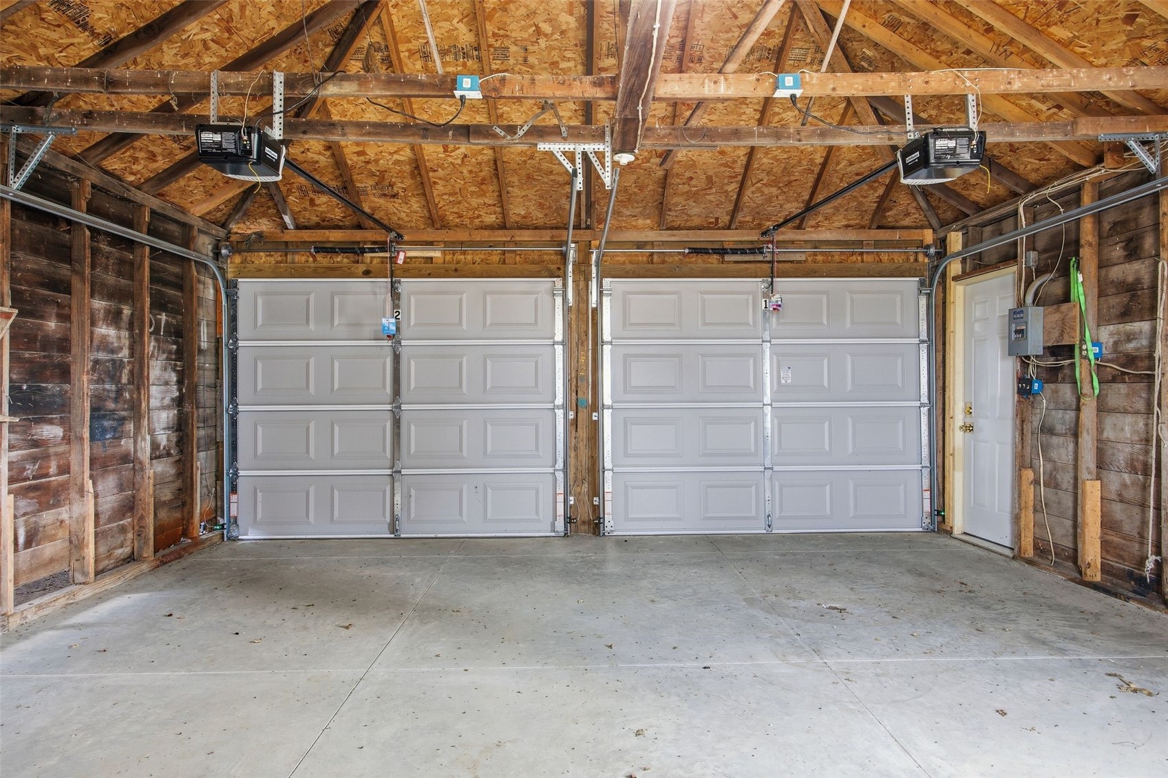 2253 73rd Street Van Horne IA 52346