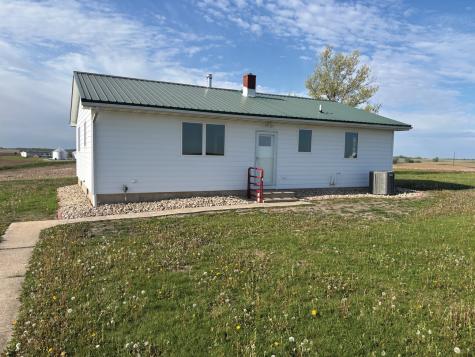 2395 Benton-iowa Road Marengo IA 52301