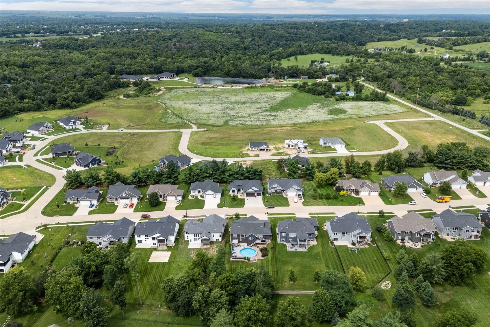 3669 Mclain Way Hiawatha IA 52233