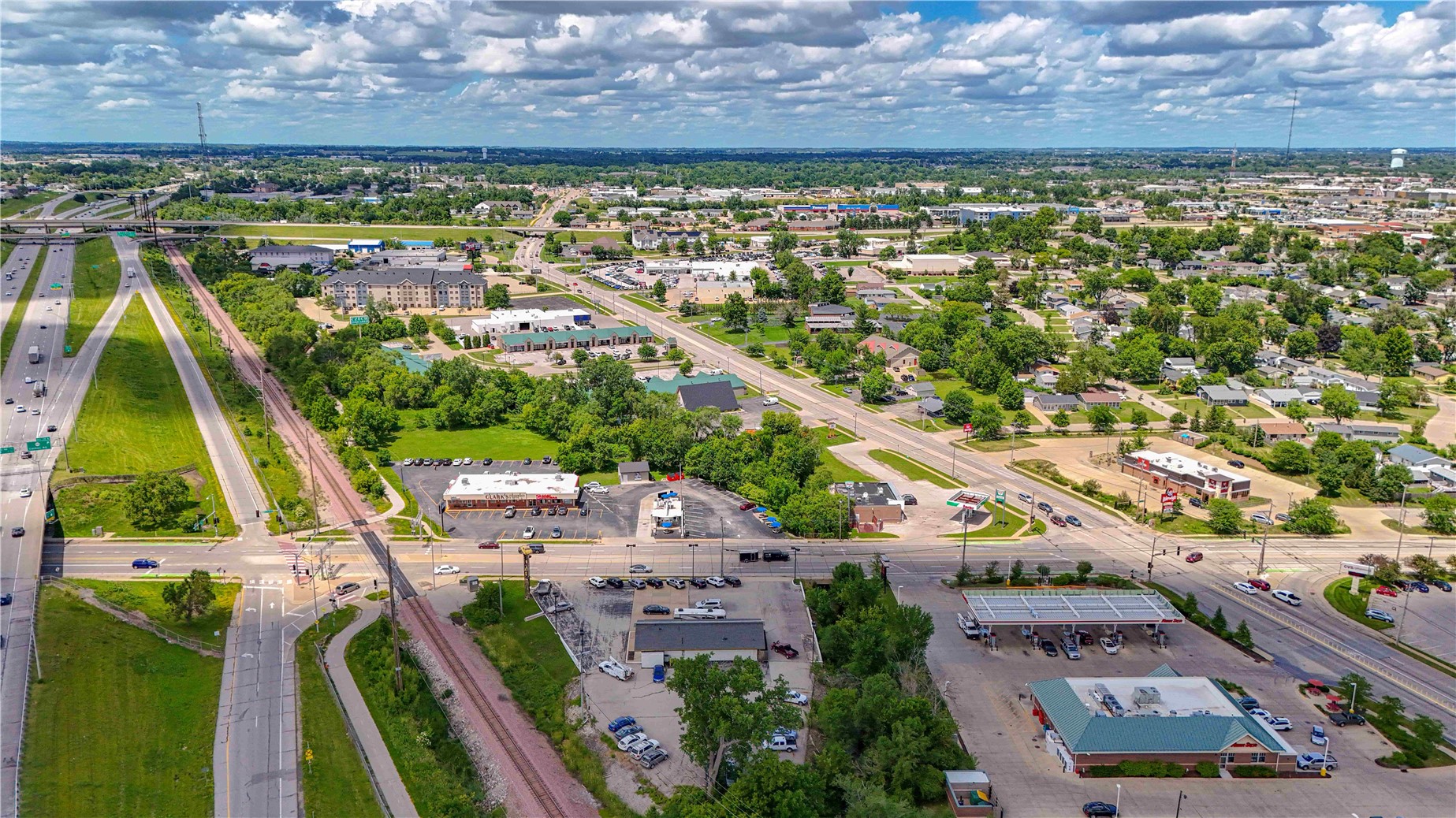 1945 42nd Street NE Cedar Rapids IA 52402