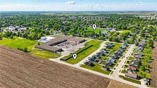 1017 & 1019 S 11th Avenue Washington IA 52353