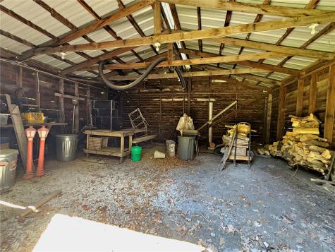 14392 Buffalo Road Anamosa IA 52205