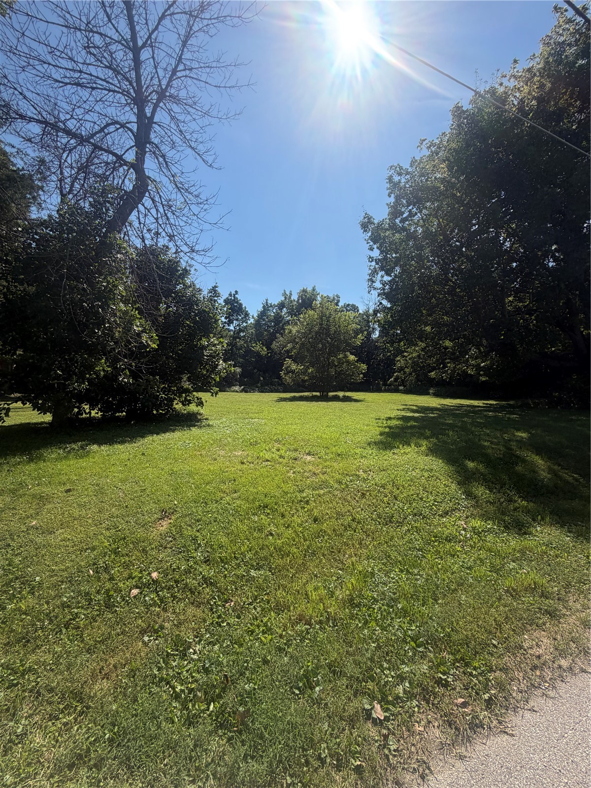 10TH Avenue Vinton IA 52349