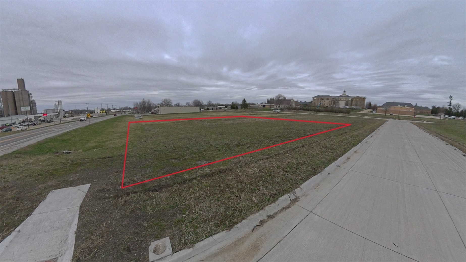 1002 S K Avenue Vinton IA 52349