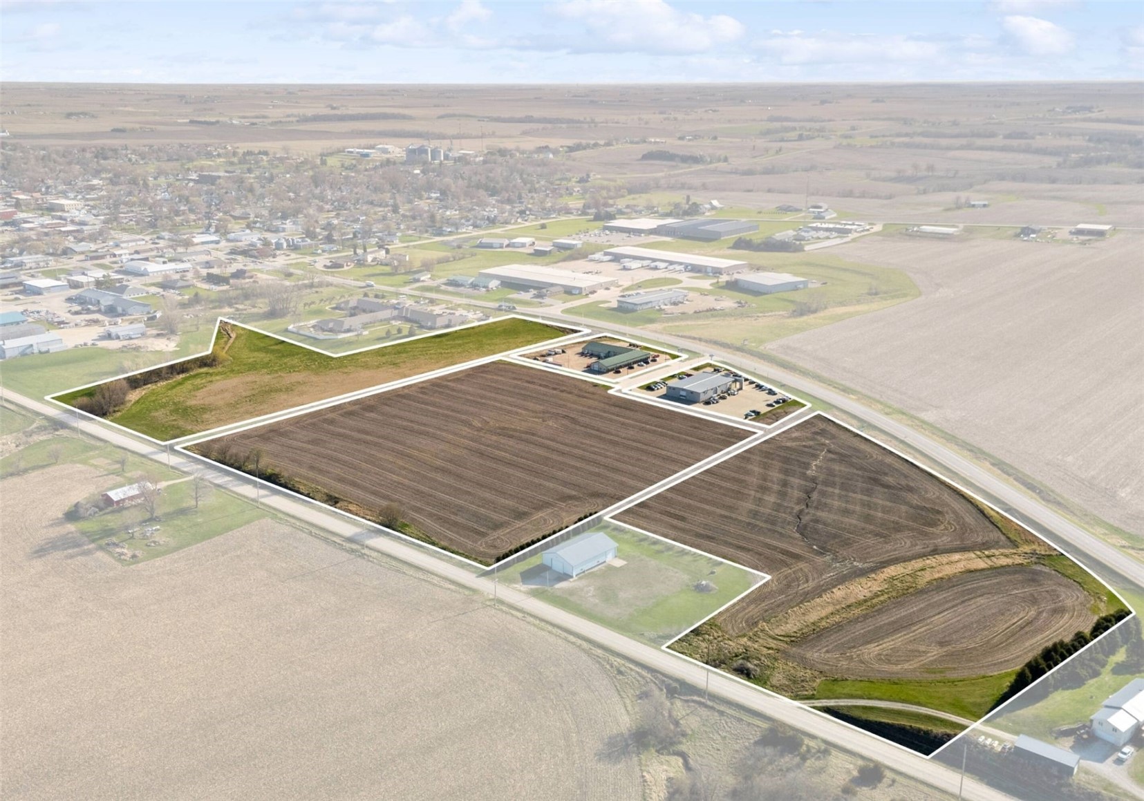 104 Alexander Drive Tipton IA 52772
