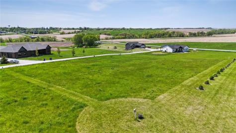 11 Windmill Court Riverside IA 52235