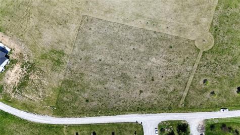 11 Windmill Court Riverside IA 52235