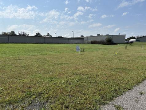 193 William Way Newhall IA 52315