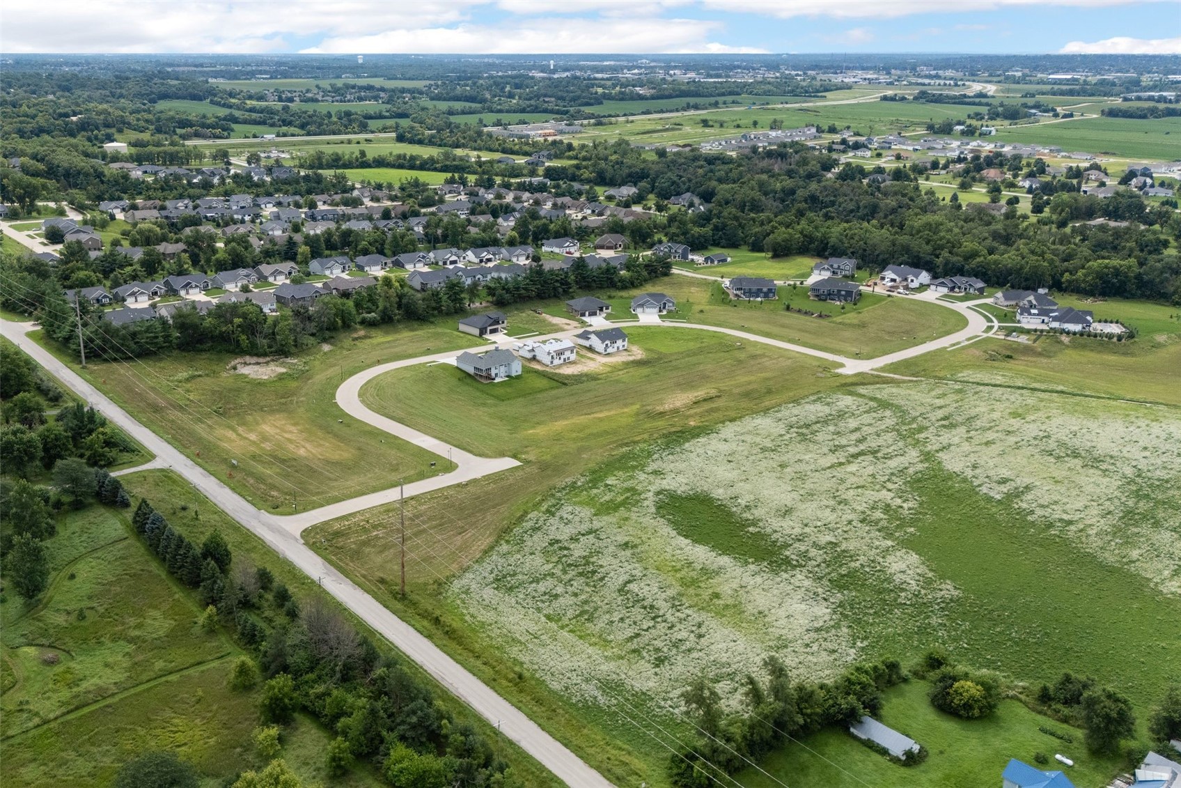 3553 Mclain Way Hiawatha IA 52233