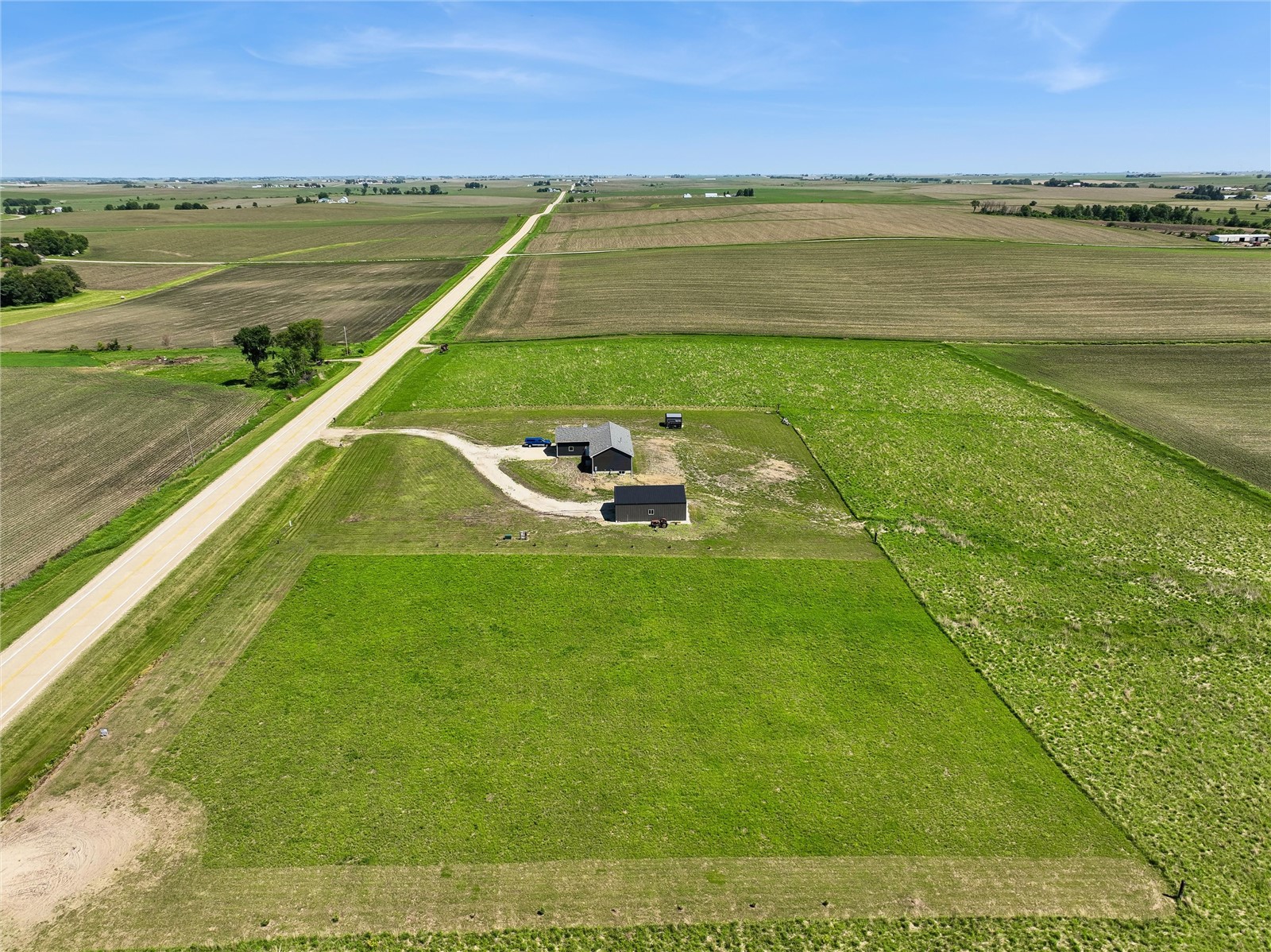 3338 Troy Mills Boulevard Coggon IA 52218