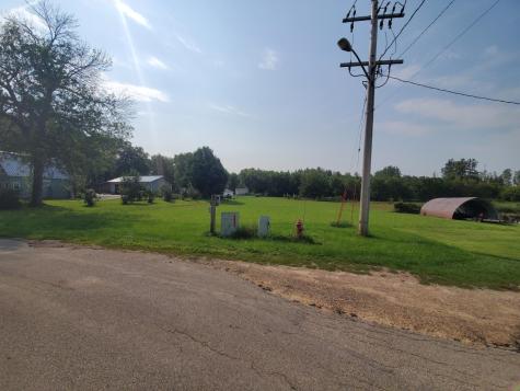 130 3rd Avenue E Coggon IA 52218