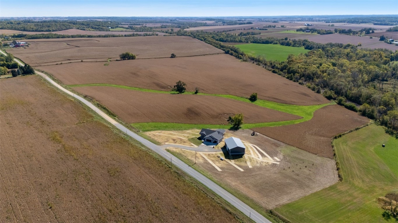 Lot 2e Holmans Road Mt Vernon IA 52314