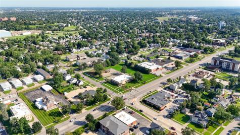1900 1st Avenue NE Cedar Rapids IA 52402