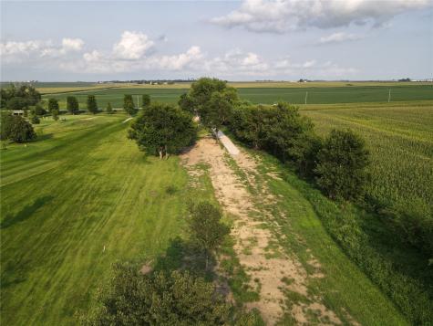 19TH Avenue Van Horne IA 52346