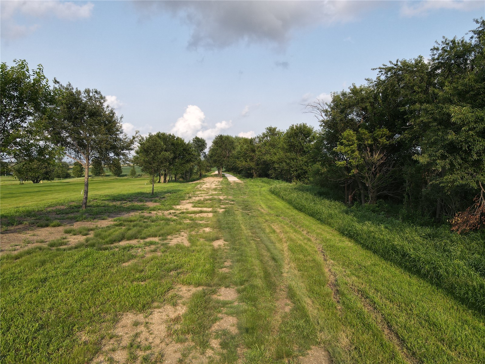 19TH Avenue Van Horne IA 52346