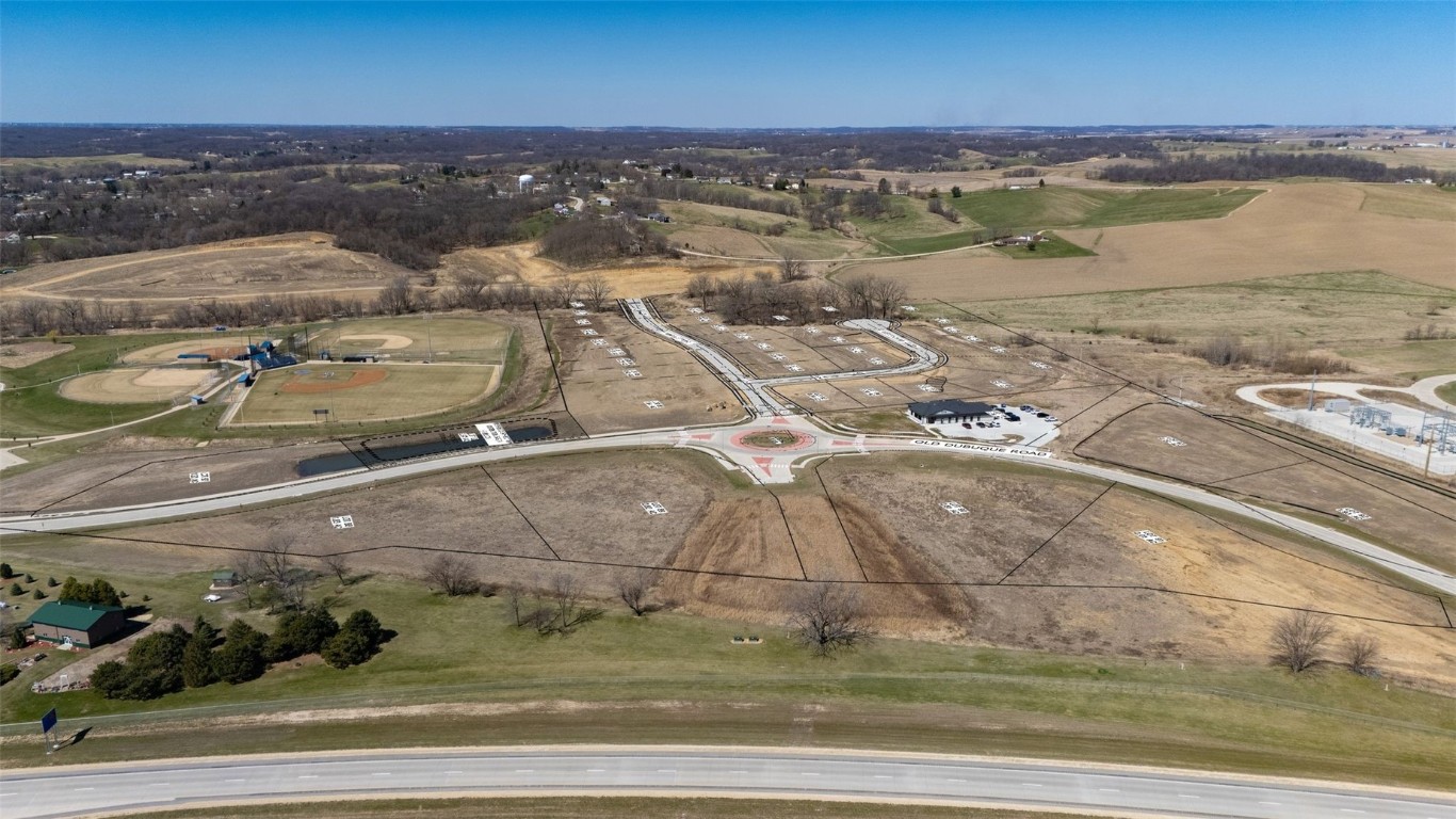 Lot 9 Old Dubuque Road Anamosa IA 52205