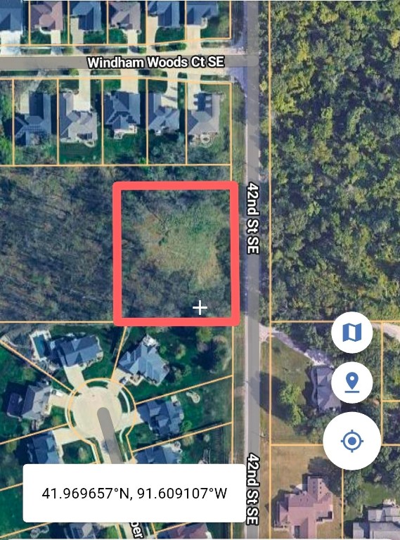 1425 42nd SE Cedar Rapids IA 52403