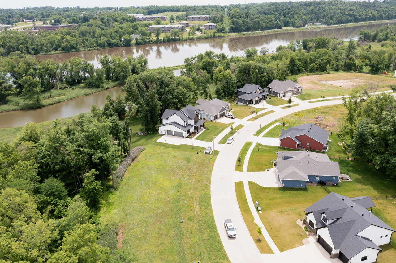 5601 Seminole Valley Trail NE Cedar Rapids IA 52411