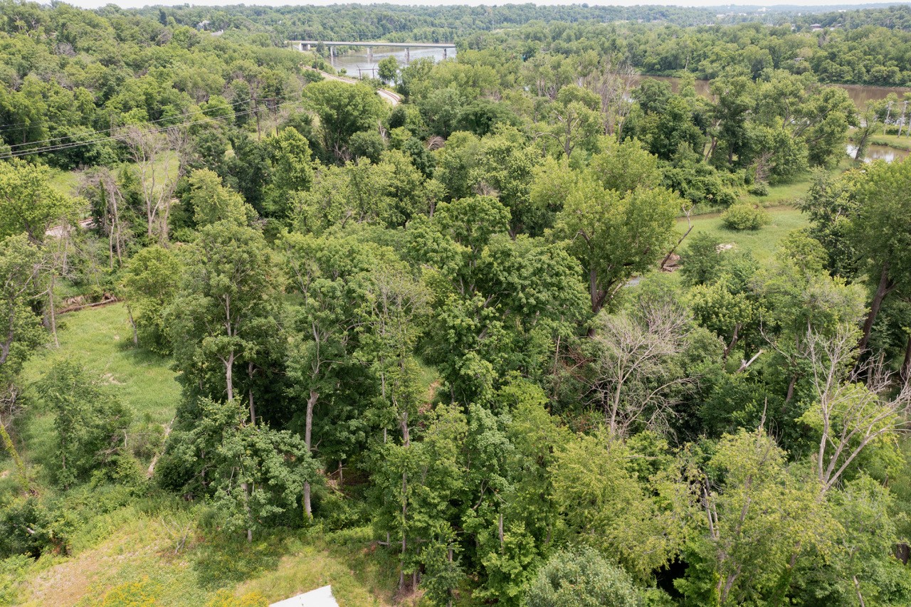 5601 Seminole Valley Trail NE Cedar Rapids IA 52411