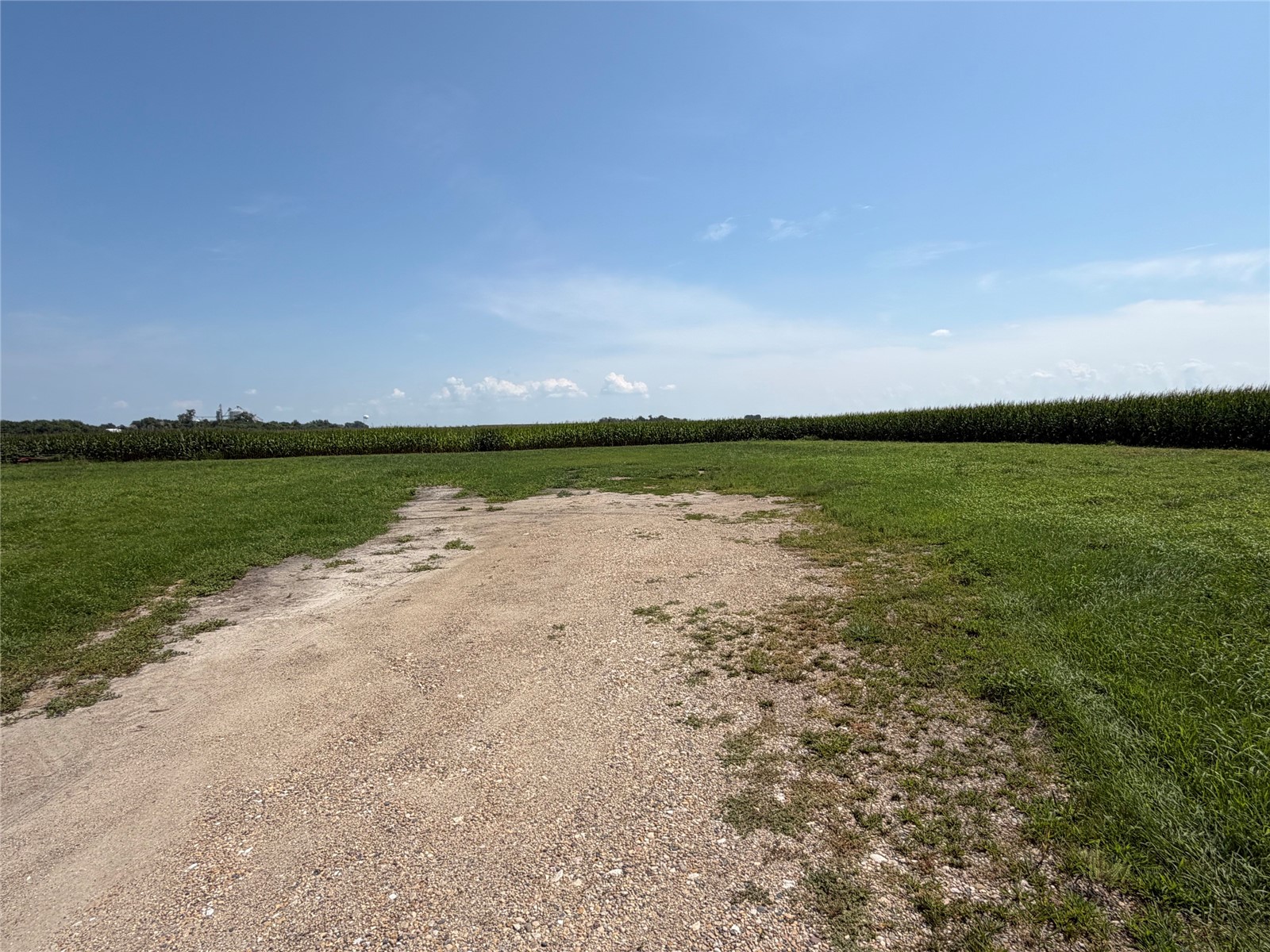 20TH Avenue Van Horne IA 52346
