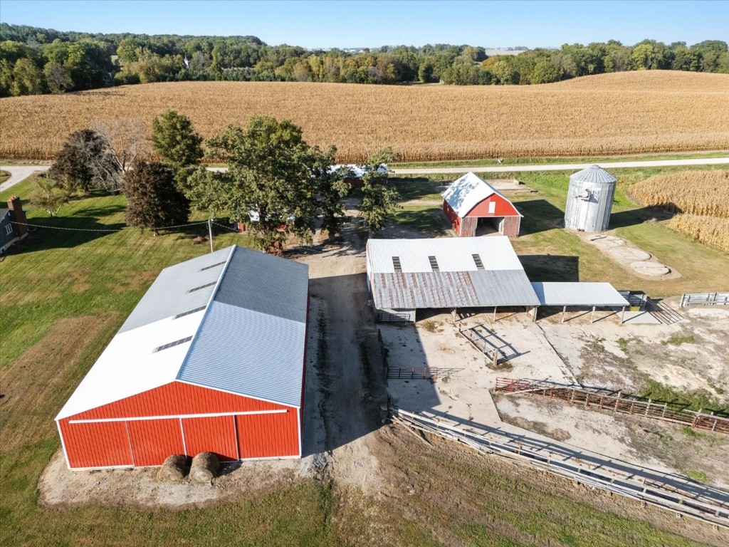 51ST Street Lane Walker IA 52213