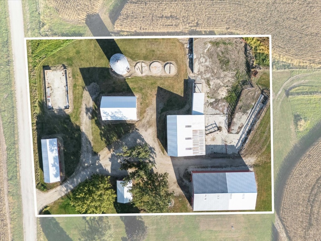 51ST Street Lane Walker IA 52213