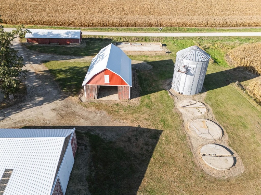 51ST Street Lane Walker IA 52213