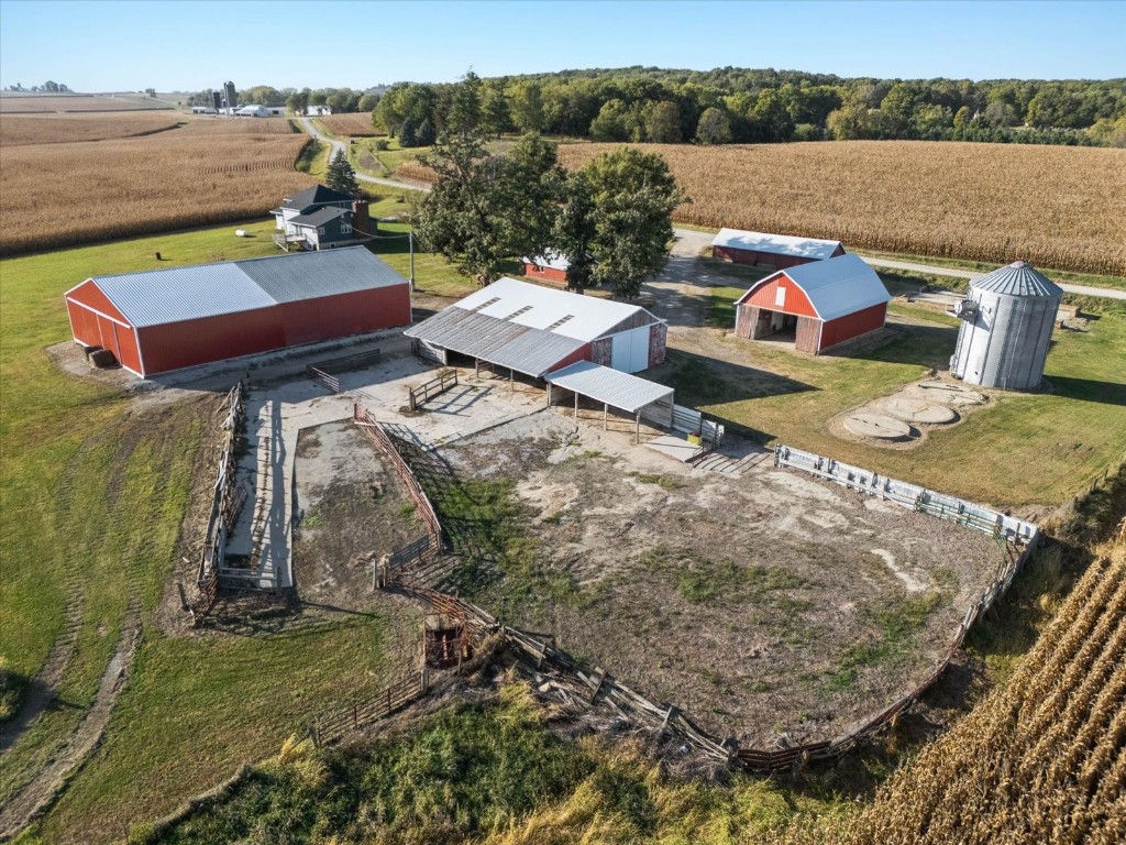 51ST Street Lane Walker IA 52213