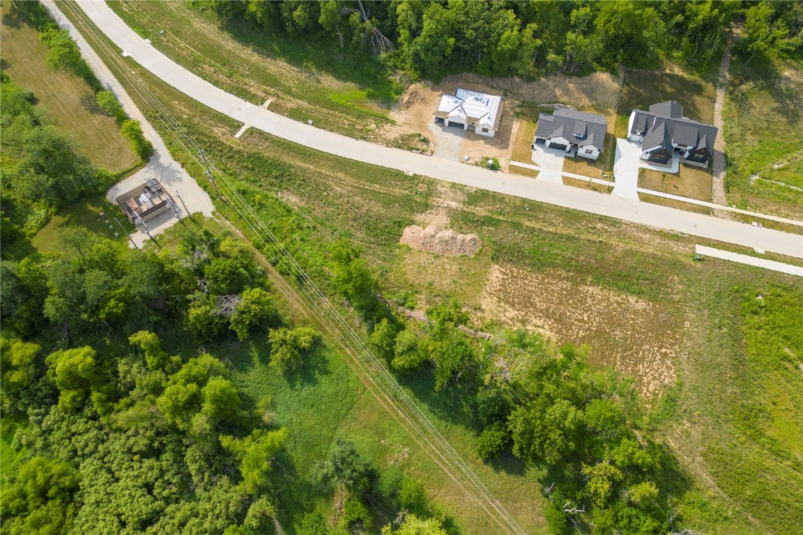5402 Seminole Valley Trail NE Cedar Rapids IA 52411
