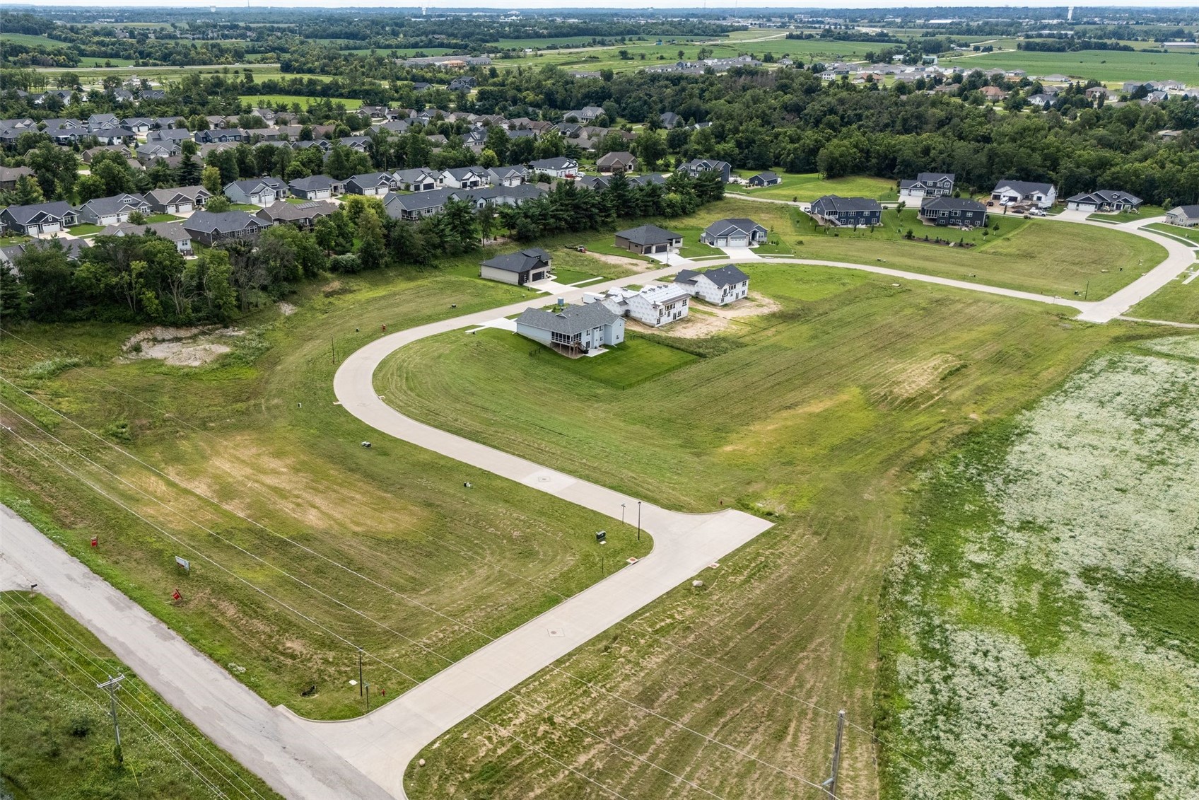 3671 Mclain Way Hiawatha IA 52233