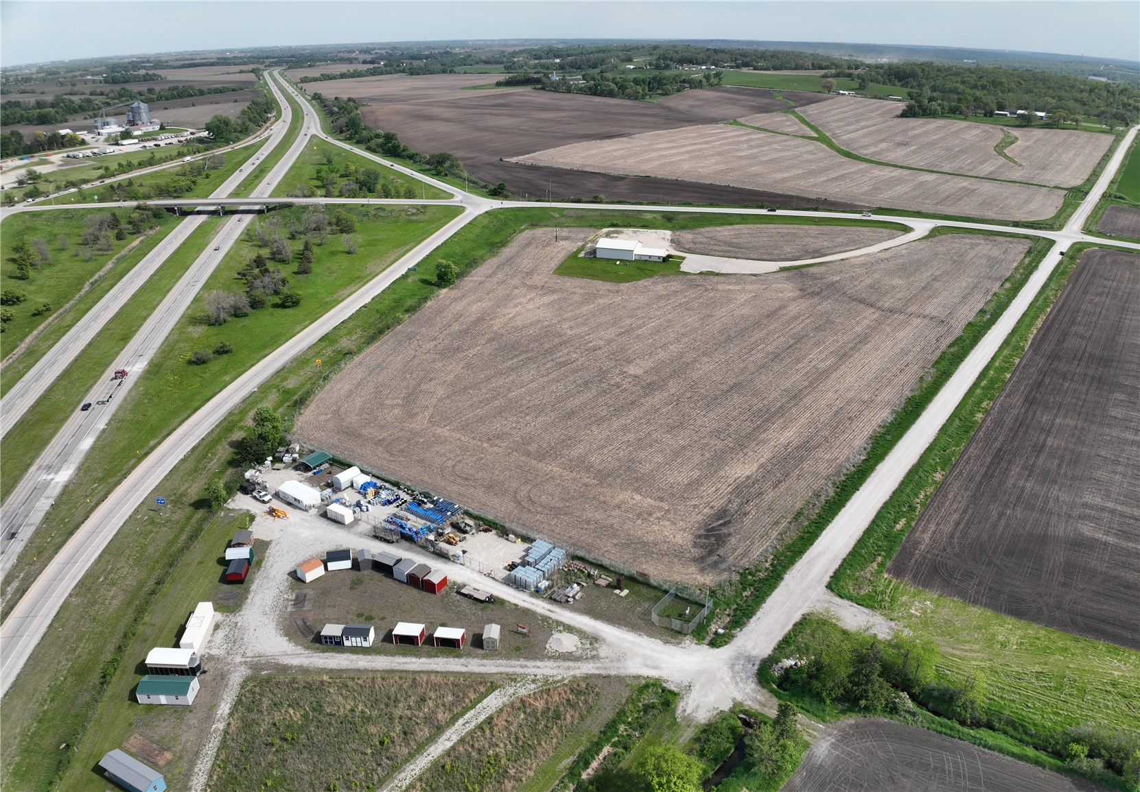 4299 Lewis Access Road Center Point IA 52213