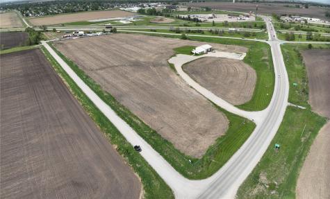 4299 Lewis Access Road Center Point IA 52213