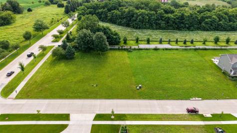 1464 Tamarack Trail Iowa City IA 52245