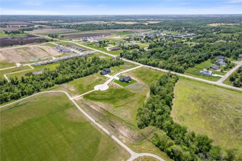 2912 Timber Creek Court Hiawatha IA 52233