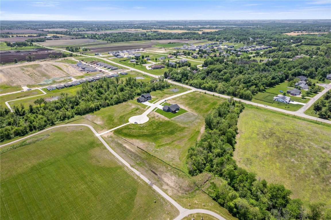 2912 Timber Creek Court Hiawatha IA 52233