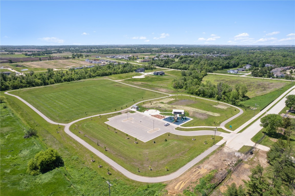 2912 Timber Creek Court Hiawatha IA 52233