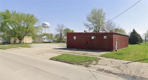 594 Eastern Avenue Marengo IA 52301